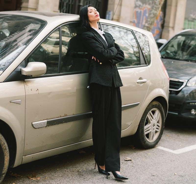 locked out of car - when to call a locksmith