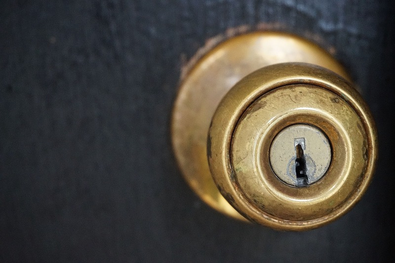 door knob