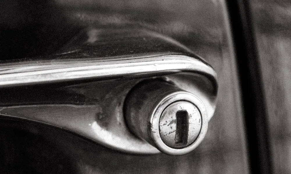 Emergency Locksmith Services: What To Expect During A Lockout Situation